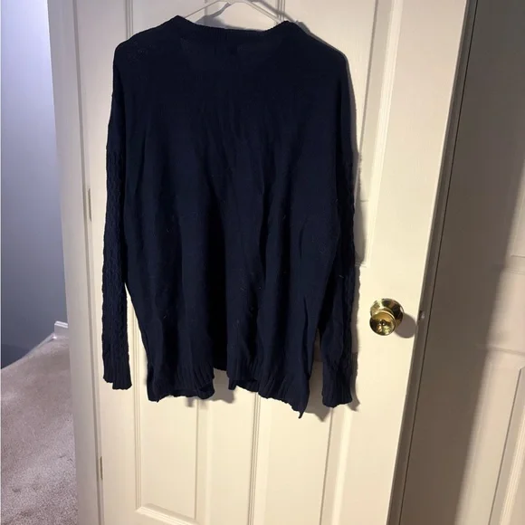 Old Navy Dark Blue Knit Sweater - Picture 4 of 7